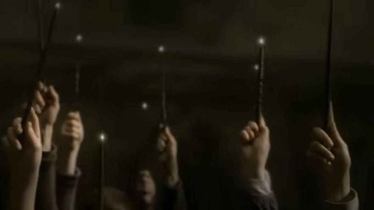 HARRY POTTER CAST: Se souvenir des morts